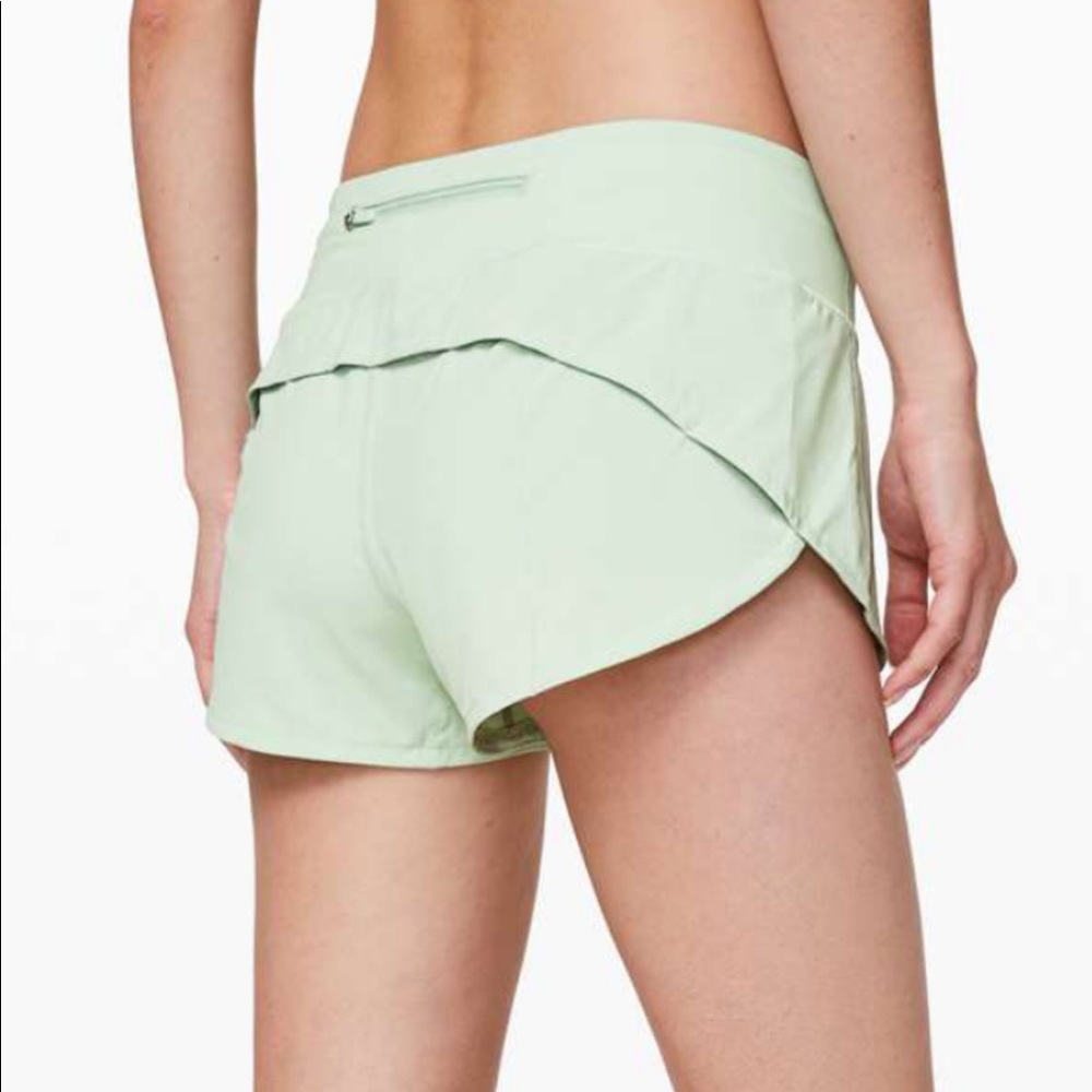 Lululemon Speed Up Shorts *2.5*